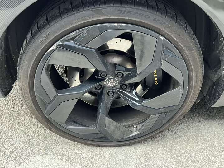 Lotus Eletre 2023 2023款 ELETRE R+