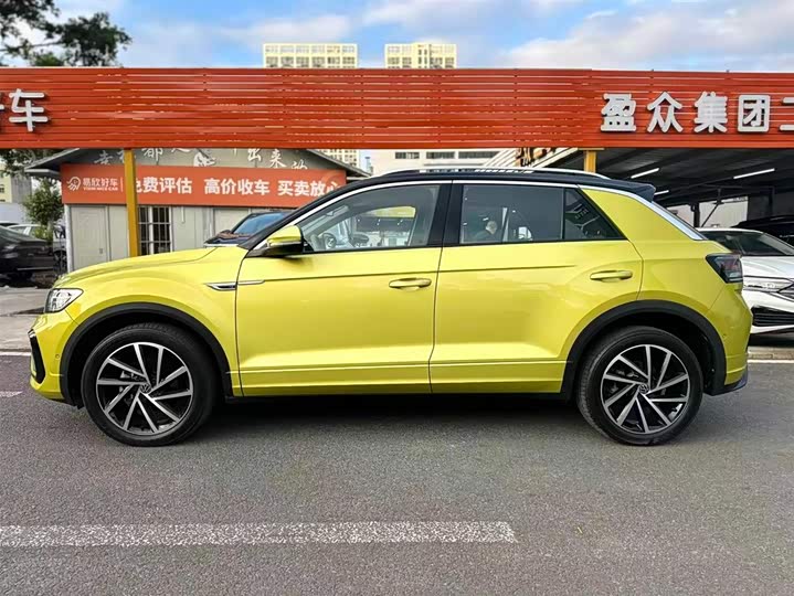 Volkswagen T-Roc 2023 2023款 300TSI DSG两驱星光版