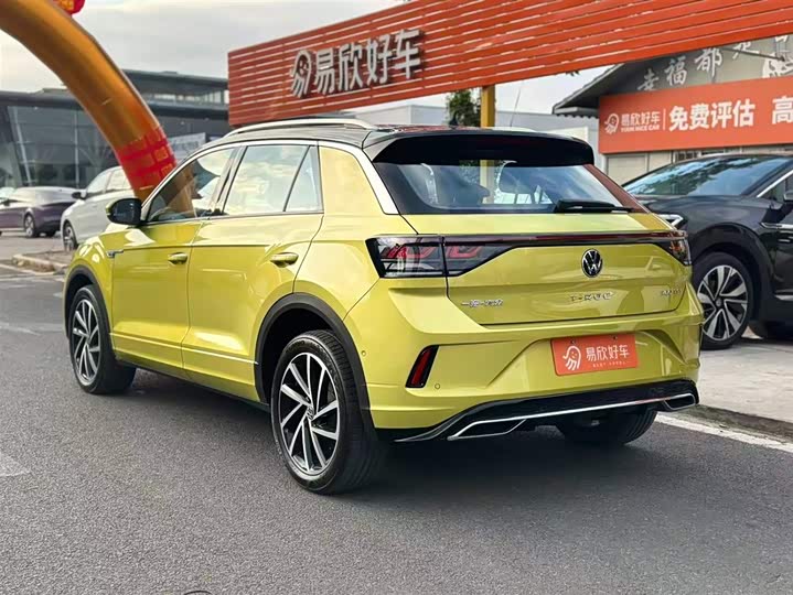 Volkswagen T-Roc 2023 2023款 300TSI DSG两驱星光版