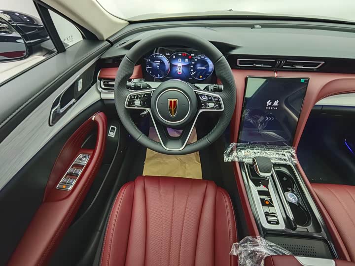 Hongqi H5 2025 2025款 2.0T 自动旗畅版