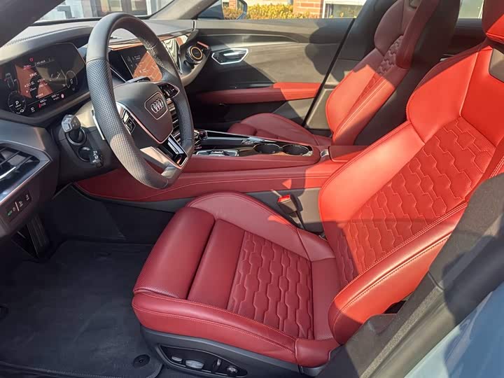 Audi e-tron GT 2023 2023款 基本型