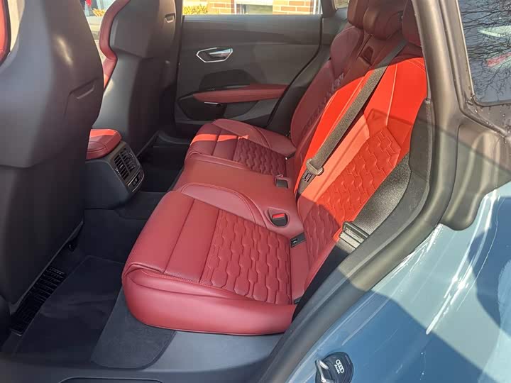 Audi e-tron GT 2023 2023款 基本型