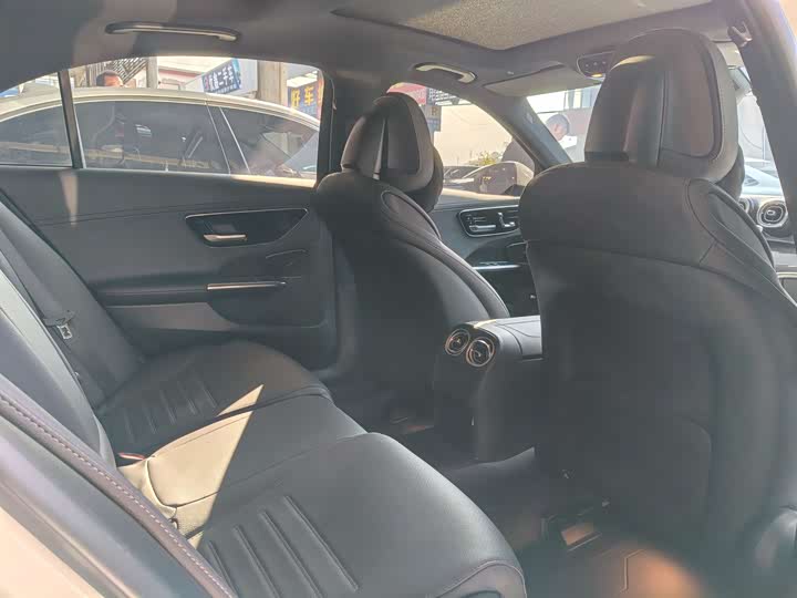 Mercedes-Benz C-Class 2025 2025款 C 260 L 运动版