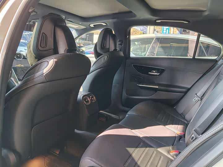 Mercedes-Benz C-Class 2025 2025款 C 260 L 运动版