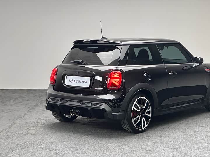 Mini Mini JCW 2022 2022款 改款 2.0T JOHN COOPER WORKS ALL-IN