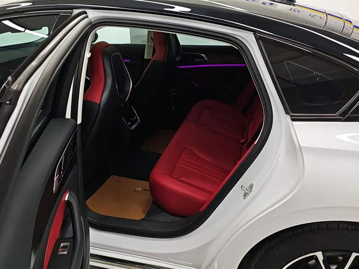 Hongqi H6 2024 2024款 2.0T 致美版