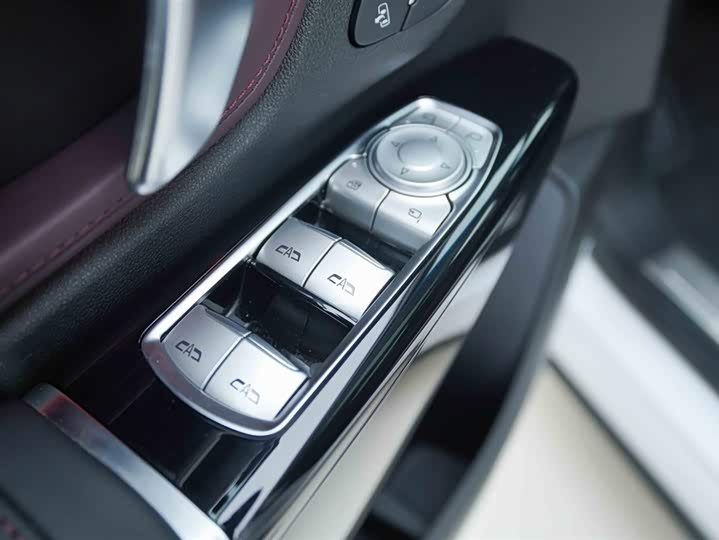 Buick GL8 Century 2025 2025款 2.0T 七座蕴世版