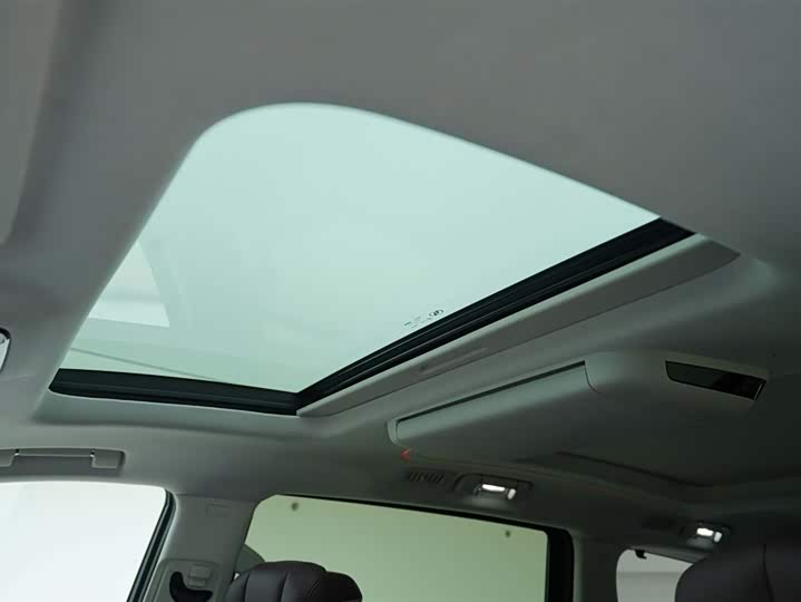 Buick GL8 Century 2025 2025款 2.0T 七座蕴世版