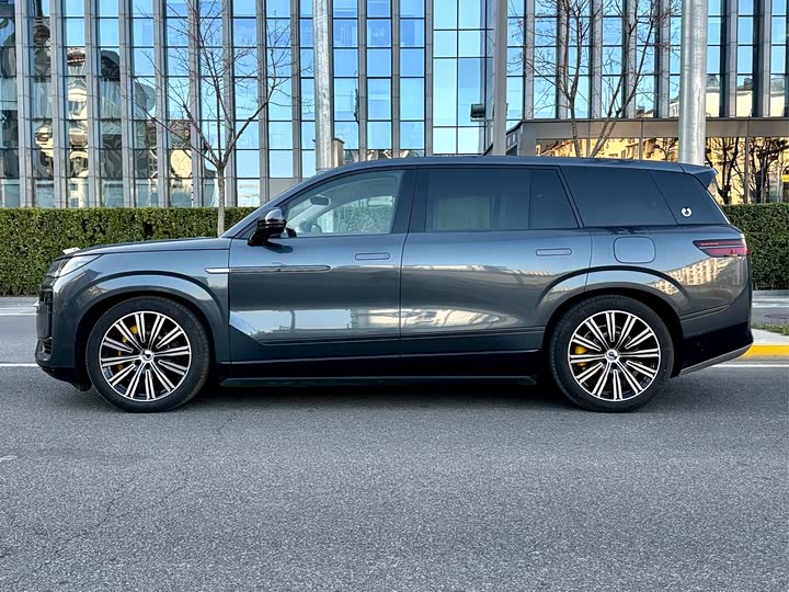 Denza N9 2025 2025款 旗舰型