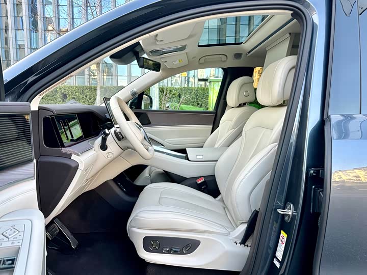 Denza N9 2025 2025款 旗舰型