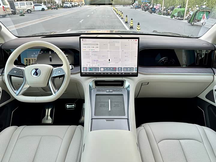 Denza N9 2025 2025款 旗舰型