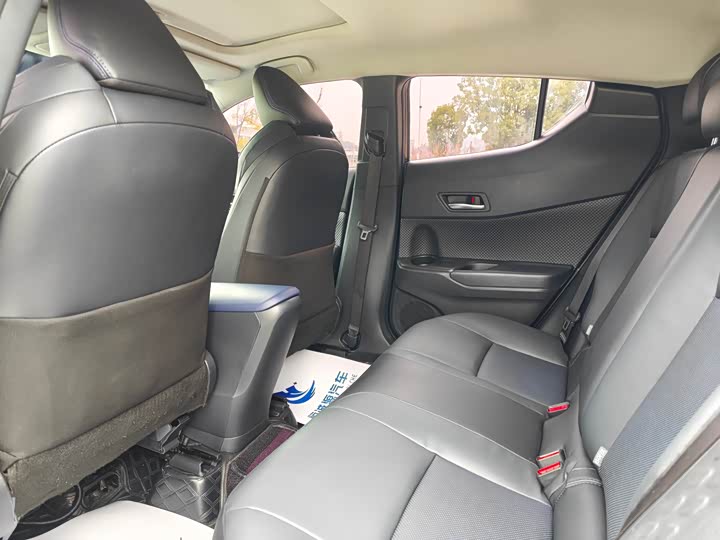 Toyota C-HR 2021 2021款 2.0L 豪华版