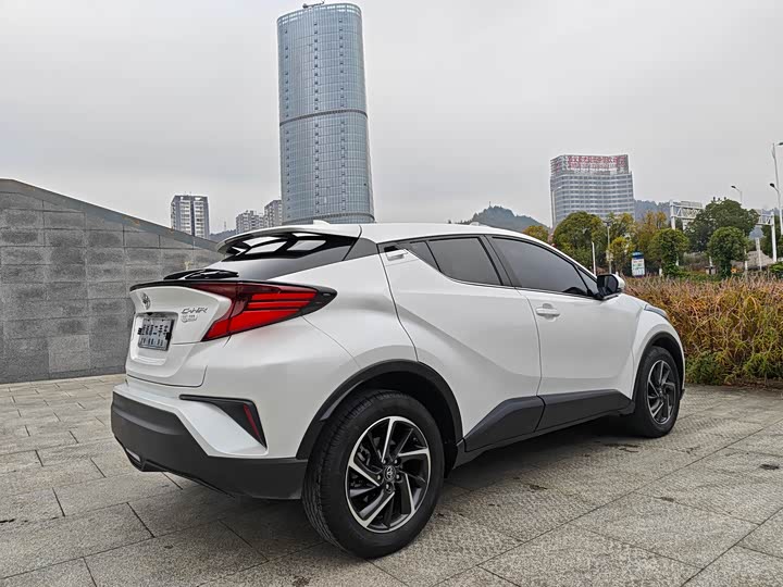 Toyota C-HR 2021 2021款 2.0L 豪华版