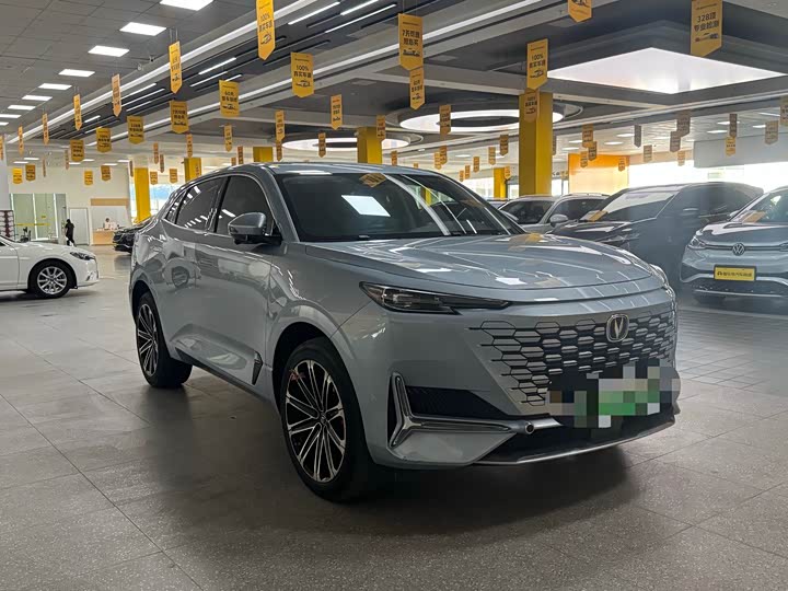 Changan UNI-K Hybrid 2022 2022款 蓝鲸iDD 130km 1.5T 尊贵型