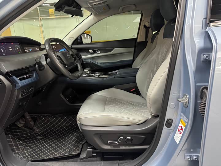 Changan UNI-K Hybrid 2022 2022款 蓝鲸iDD 130km 1.5T 尊贵型