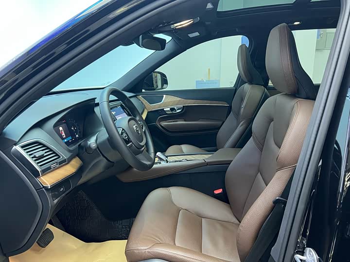 Volvo XC90 2024 2024款 B5 智行豪华版 5座