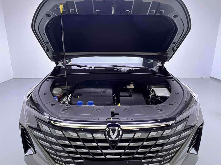 Changan UNI-Z Hybrid 2024 2024款 蓝鲸智电iDD 125km 卓越型