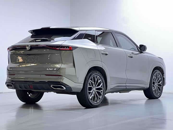 Changan UNI-Z Hybrid 2024 2024款 蓝鲸智电iDD 125km 卓越型
