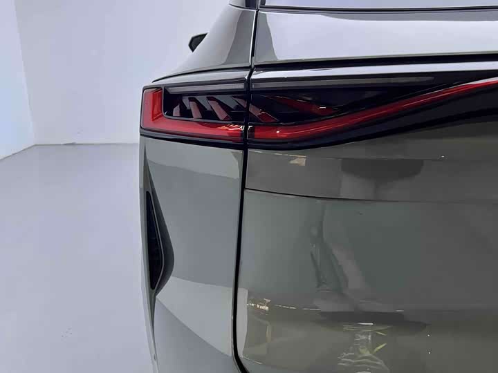 Changan UNI-Z Hybrid 2024 2024款 蓝鲸智电iDD 125km 卓越型