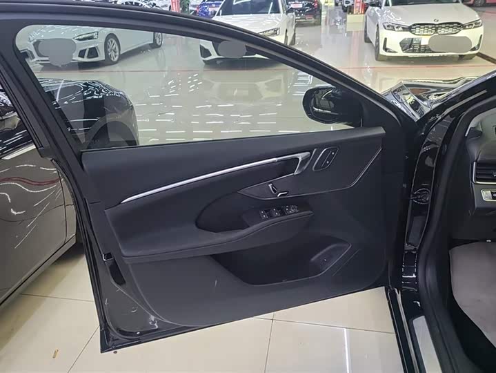 Buick LaCrosse 2025 2025款 28T 白金版