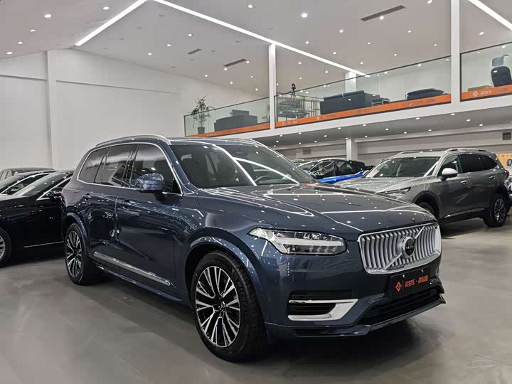 Volvo XC90 Hybrid 2023 2023款 T8 RECHARGE 智尊豪华版 7座