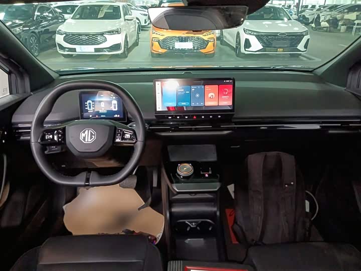 MG Motor 4 EV 2023 2023款 415km 出海冠军版