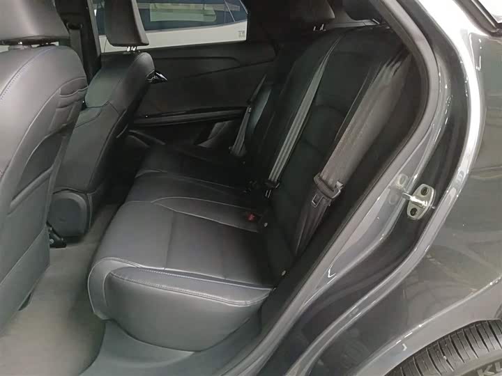 MG Motor 4 EV 2023 2023款 415km 出海冠军版