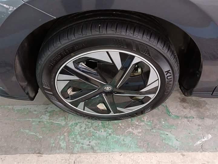 MG Motor 4 EV 2023 2023款 415km 出海冠军版