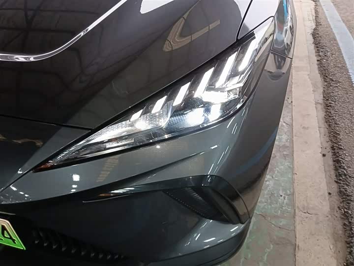 MG Motor 4 EV 2023 2023款 415km 出海冠军版