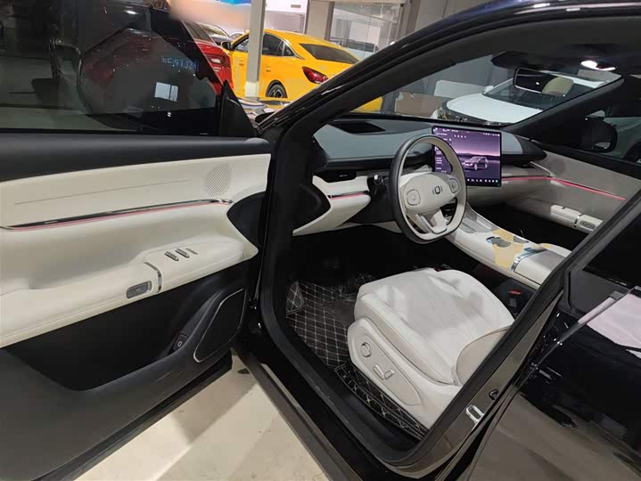 Changan Qiyuan (Nevo) Q07 2025 2025款 215旗舰型