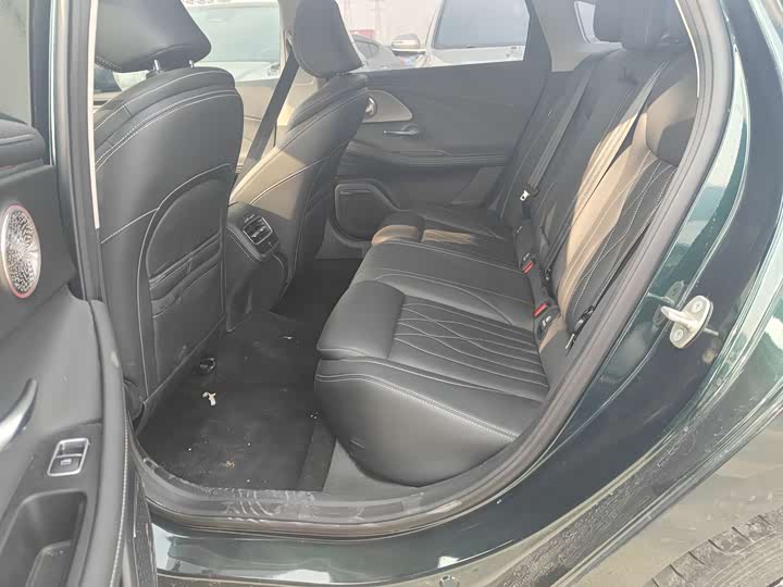 Chery Arrizo 8 2025 2025款 2.0T 自动御+