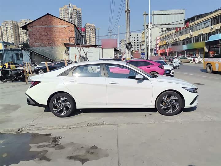 Hyundai Elantra N line 2023 2023款 1.5L CVT GLX精英版