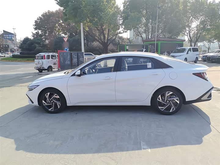 Hyundai Elantra N line 2023 2023款 1.5L CVT GLX精英版