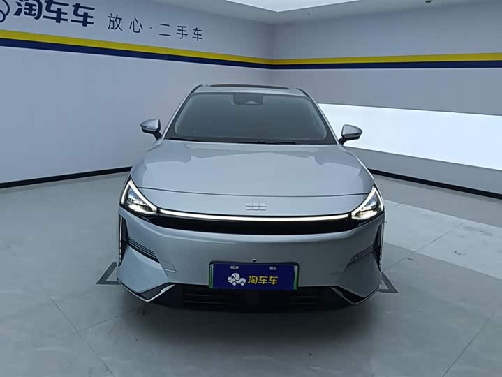 2025 Geely Galaxy L6