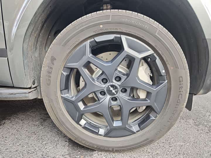 BYD FangChengBao Titanium 7 (Tai 7) 2025 2025款 190KM四驱Ultra版