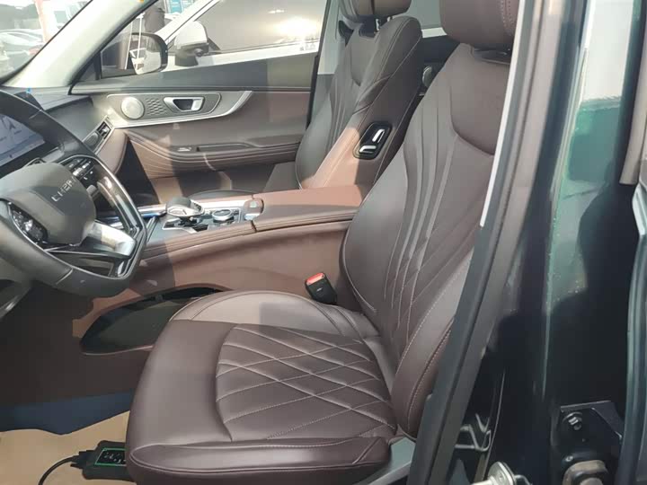 Chery Tiggo 8 Pro 2025 2025款 290T 两驱尊贵版