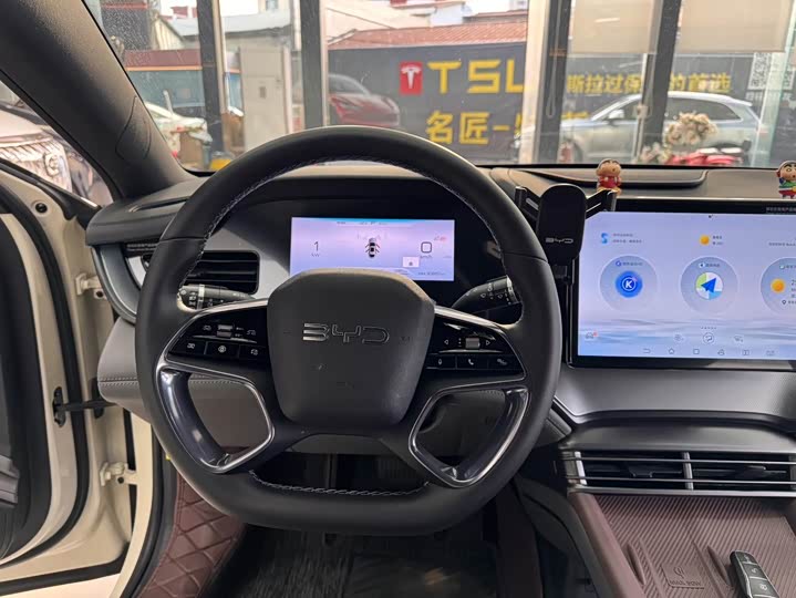 BYD Seal 07 DM-i Hybrid 2025 2025款 智驾版 DM-i 1.5L 70km 精英型