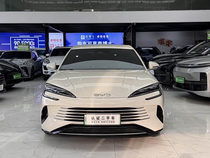 BYD Seal 07 DM-i Hybrid 2025 2025款 智驾版 DM-i 1.5L 70km 精英型