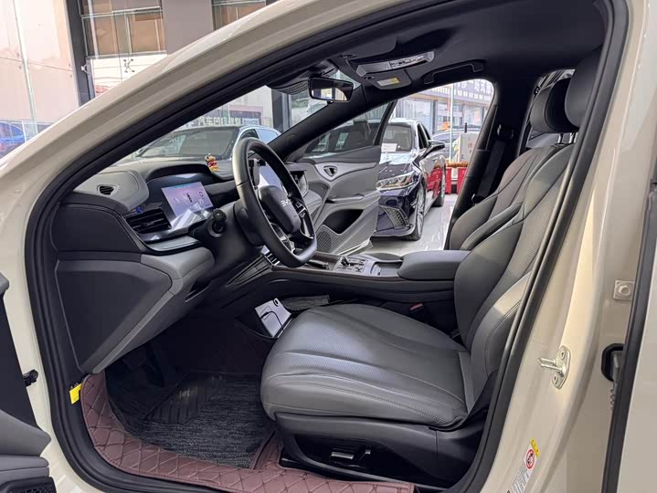 BYD Seal 07 DM-i Hybrid 2025 2025款 智驾版 DM-i 1.5L 70km 精英型