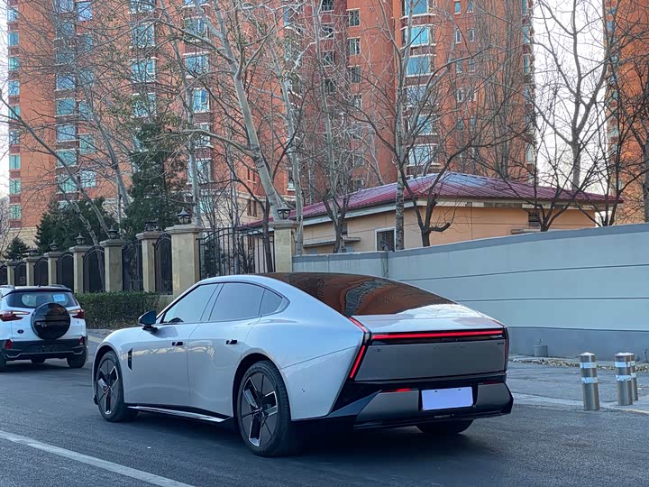 XPeng P7 2025 2025款 820 超长续航 Ultra