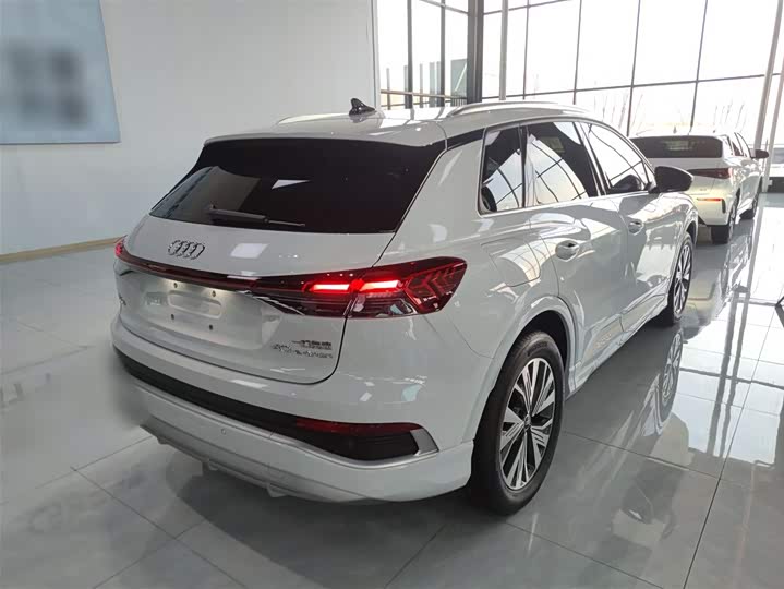 Audi Q4 e-tron 2024 2024款 40 e-tron 创行版