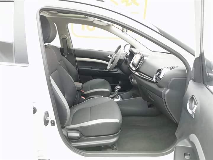 Kia KX1 2021 2021款 1.4L CVT天窗款