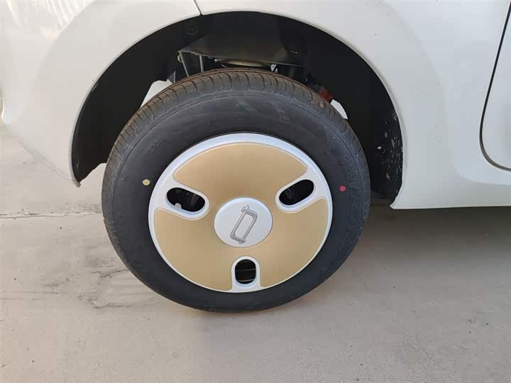 Bestune Pony 2026 2026款 222km 炫彩马