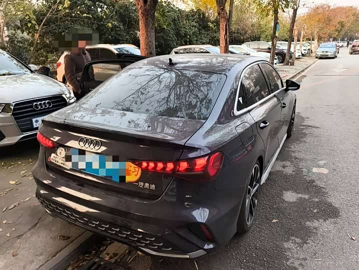 Audi A3 2025 2025款 A3L Limousine 35TFSI 飞驰尊享型 +豪华臻选包