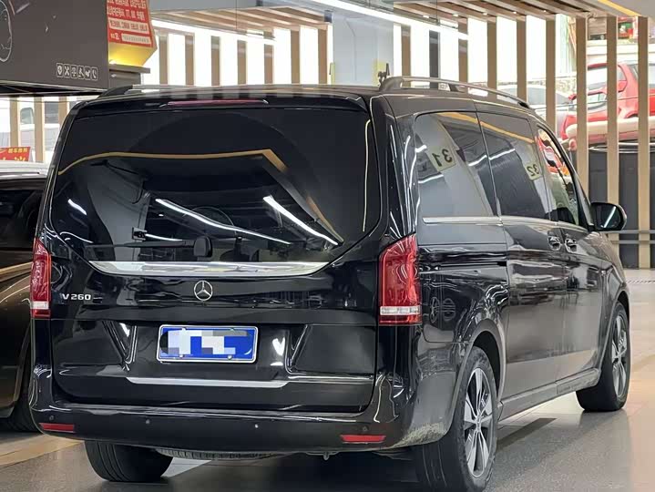 Mercedes-Benz V-Class 2022 2022款 V 260 尊贵版