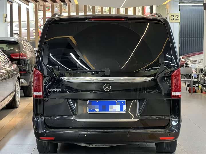 Mercedes-Benz V-Class 2022 2022款 V 260 尊贵版