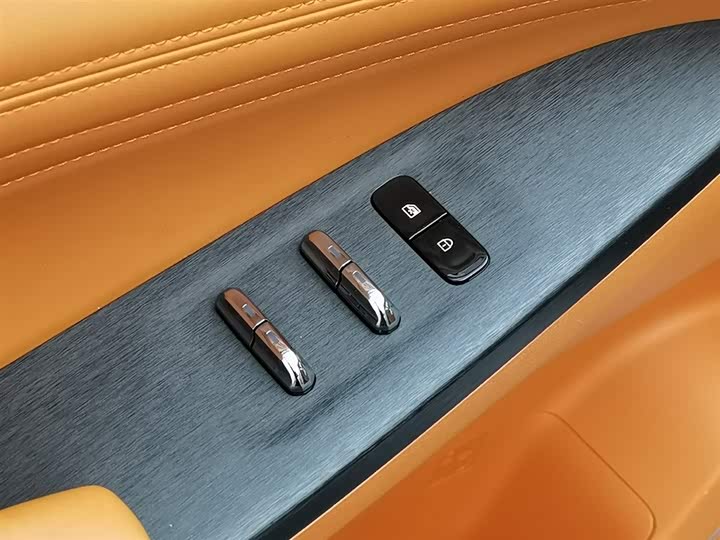 Dongfeng Aeolus L7 2024 2024款 205 Plus