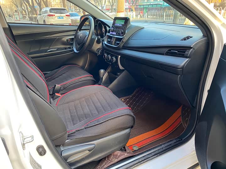 Toyota Yaris L Hatchback 2022 2022款 1.5L CVT领先PLUS版