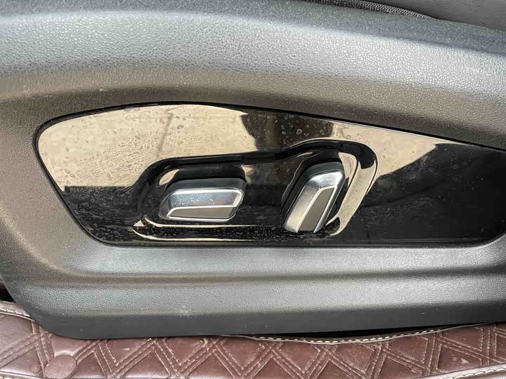 Chery Tiggo 7 C-DM 2025 2025款 1.5T 120KM御