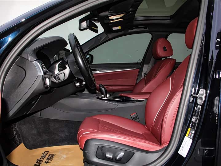 BMW 5 Series Hybrid 2022 2022款 535Le M运动套装